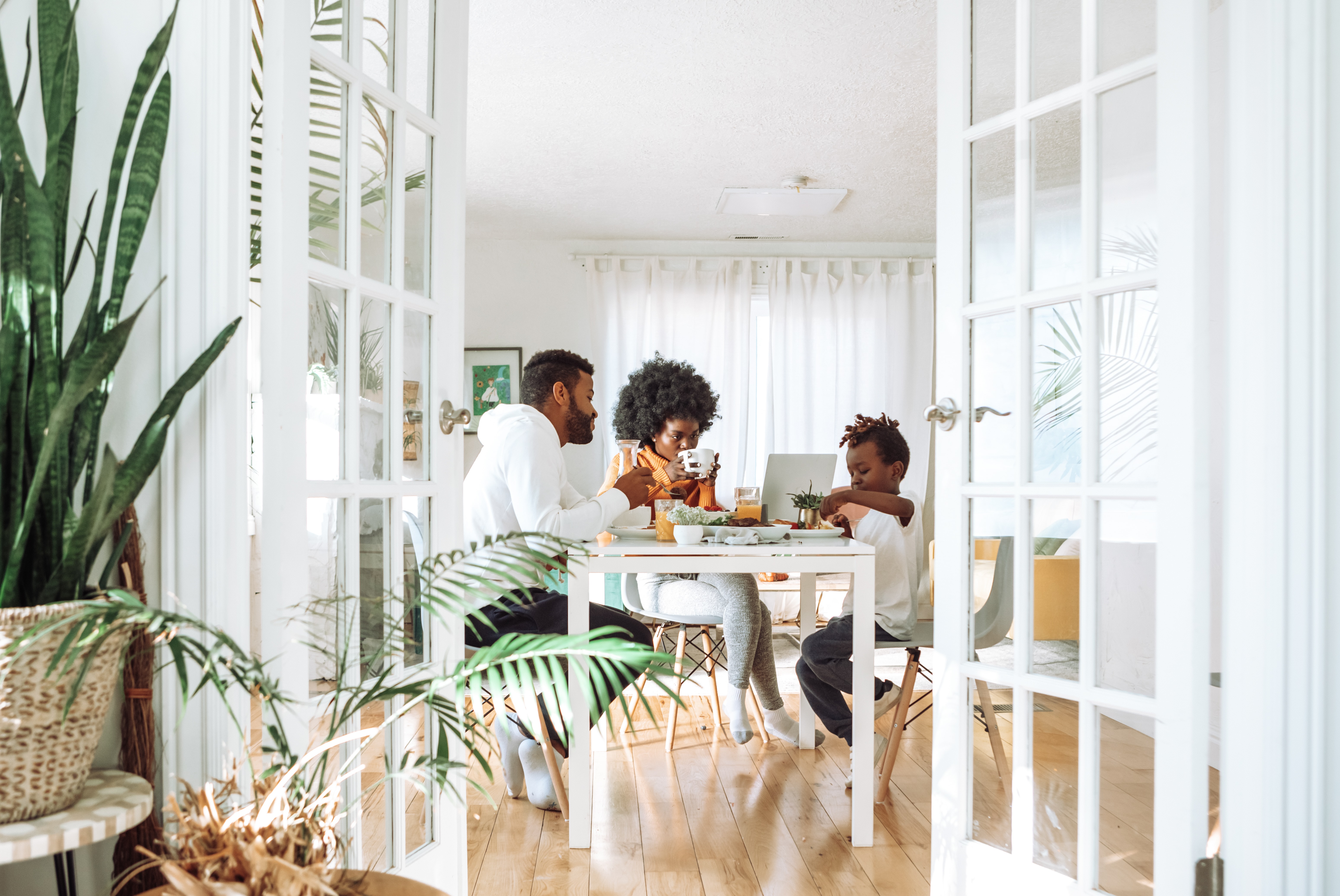 Dean Rix 8 easy ways to keep a calm and happy home during a pandemic – guest ...